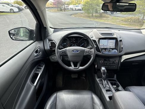 Used 2018 Ford Escape Titanium AWD/4WD image 14