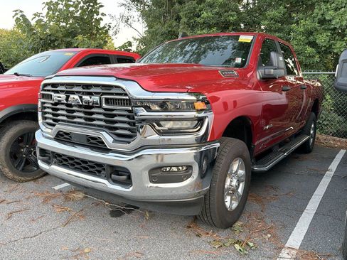 Used 2026 RAM 2500 Big Horn AWD/4WD image 1