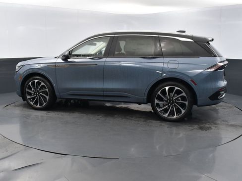 New 2026 Lincoln Nautilus Black Label image 2