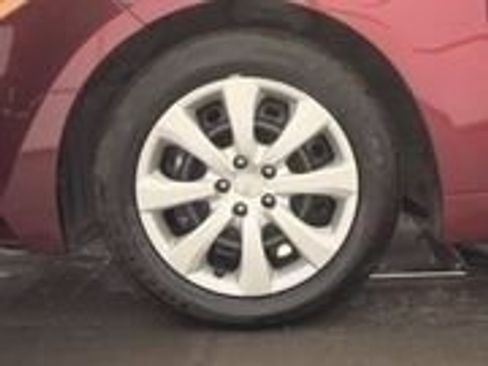 Used 2025 Toyota Corolla LE image 9