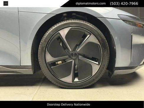 Used 2024 Lucid Air Touring AWD/4WD image 35