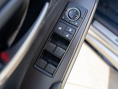 Used 2021 Lexus IS 350 F Sport image 17