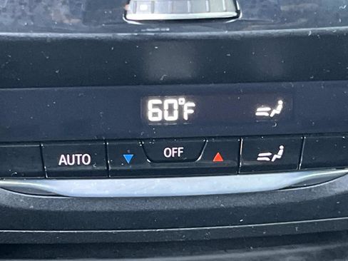 Used 2018 BMW X3 xDrive30i AWD/4WD image 16