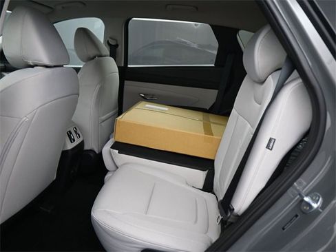 New 2026 Hyundai Tucson SEL image 14