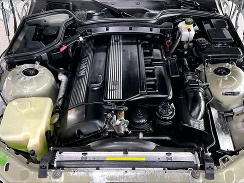 Used 2001 BMW Z3 3.0i RWD image 25
