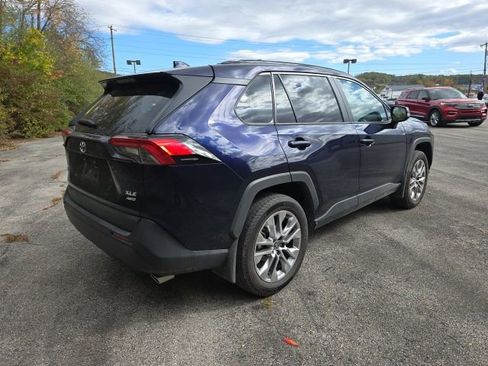 Used 2025 Toyota RAV4 XLE Premium w/ Weather Package image 5