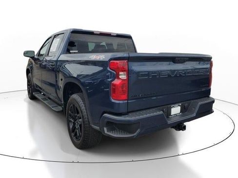 Used 2022 Chevrolet Silverado 1500 Custom w/ LPO, Dark Essentials Package AWD/4WD image 4