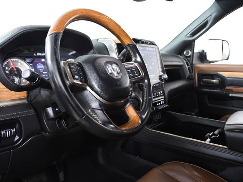 Used 2022 RAM 2500 Limited image 19