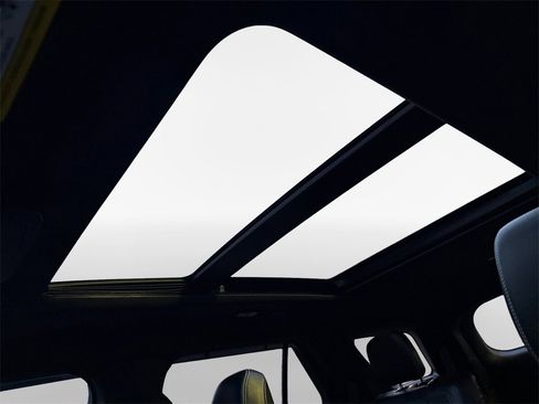 Used 2022 Ford Explorer ST w/ Equipment Group 401A image 22