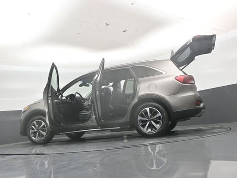 Used 2019 Kia Sorento EX AWD/4WD image 55