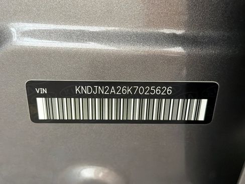 Used 2019 Kia Soul FWD image 26