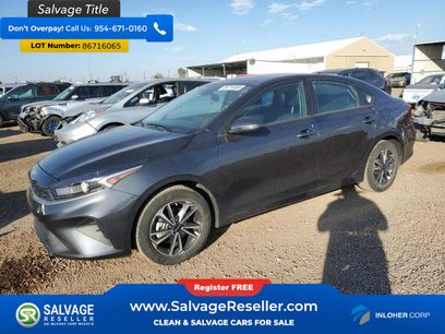 Used 2024 Kia Forte LXS w/ LXS Technology Package