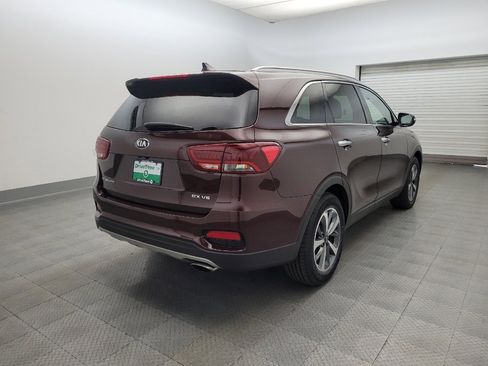 Used 2019 Kia Sorento EX image 9