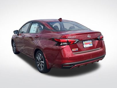 New 2025 Nissan Versa SV w/ Trunk Package
