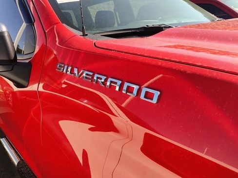 Used 2021 Chevrolet Silverado 1500 LT image 5