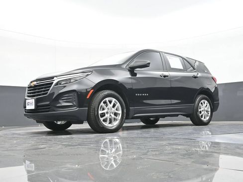 Used 2024 Chevrolet Equinox LS AWD/4WD image 47