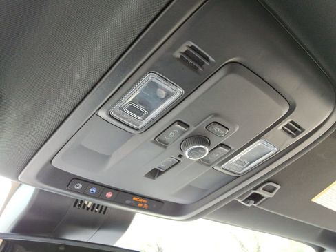 Certified 2025 Chevrolet Tahoe Premier AWD/4WD image 34