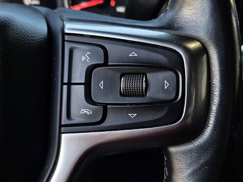 Used 2022 Chevrolet Silverado 1500 LT Trail Boss w/ LT Trail Boss Premium Package AWD/4WD image 12