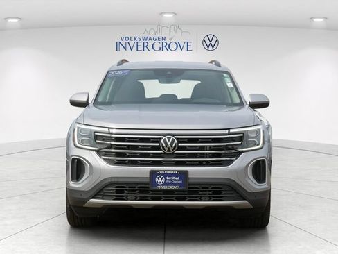 Certified 2026 Volkswagen Atlas SE AWD/4WD image 2