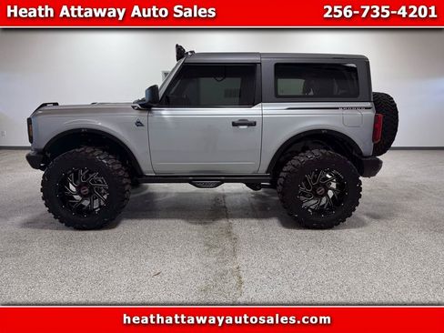 Used 2023 Ford Bronco Black Diamond AWD/4WD image 1
