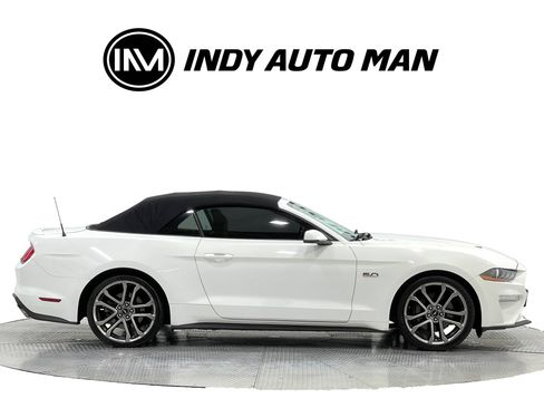 Used 2018 Ford Mustang GT Premium RWD image 3