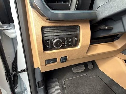 New 2026 Ford F250 Lariat image 31