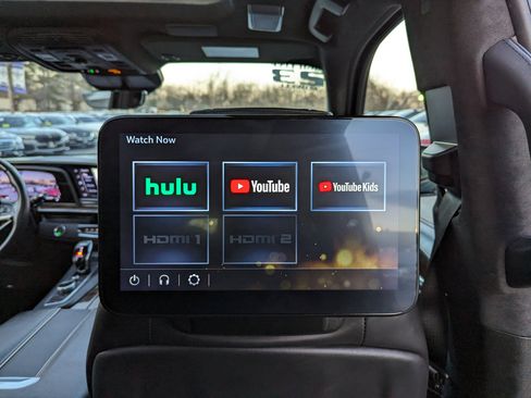 Used 2023 Cadillac Escalade Sport Platinum w/ LPO, Floor Liner Package image 36