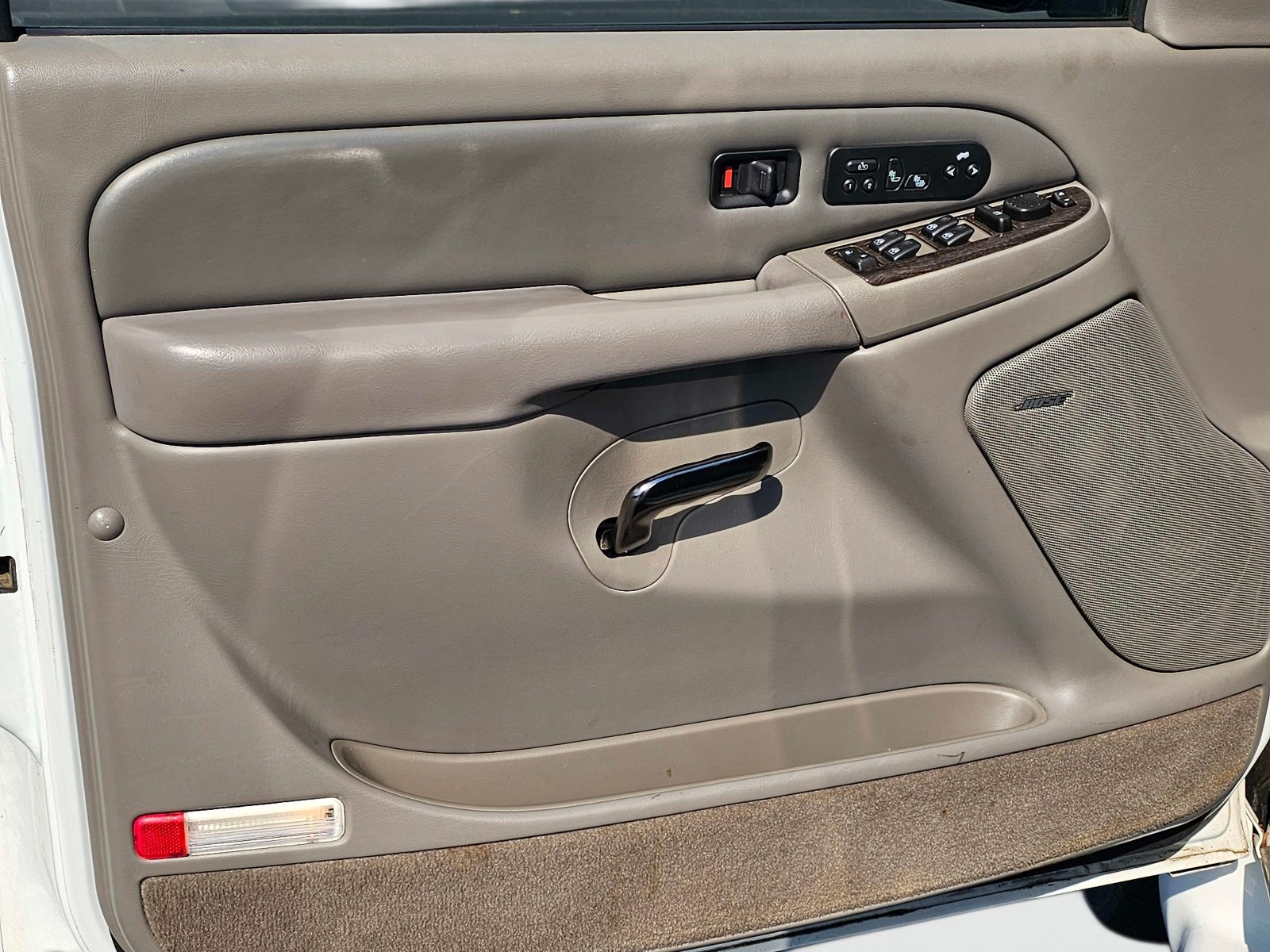 Used 2005 GMC Yukon Denali AWD/4WD image 14