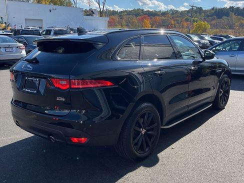Used 2019 Jaguar F-PACE Prestige image 5