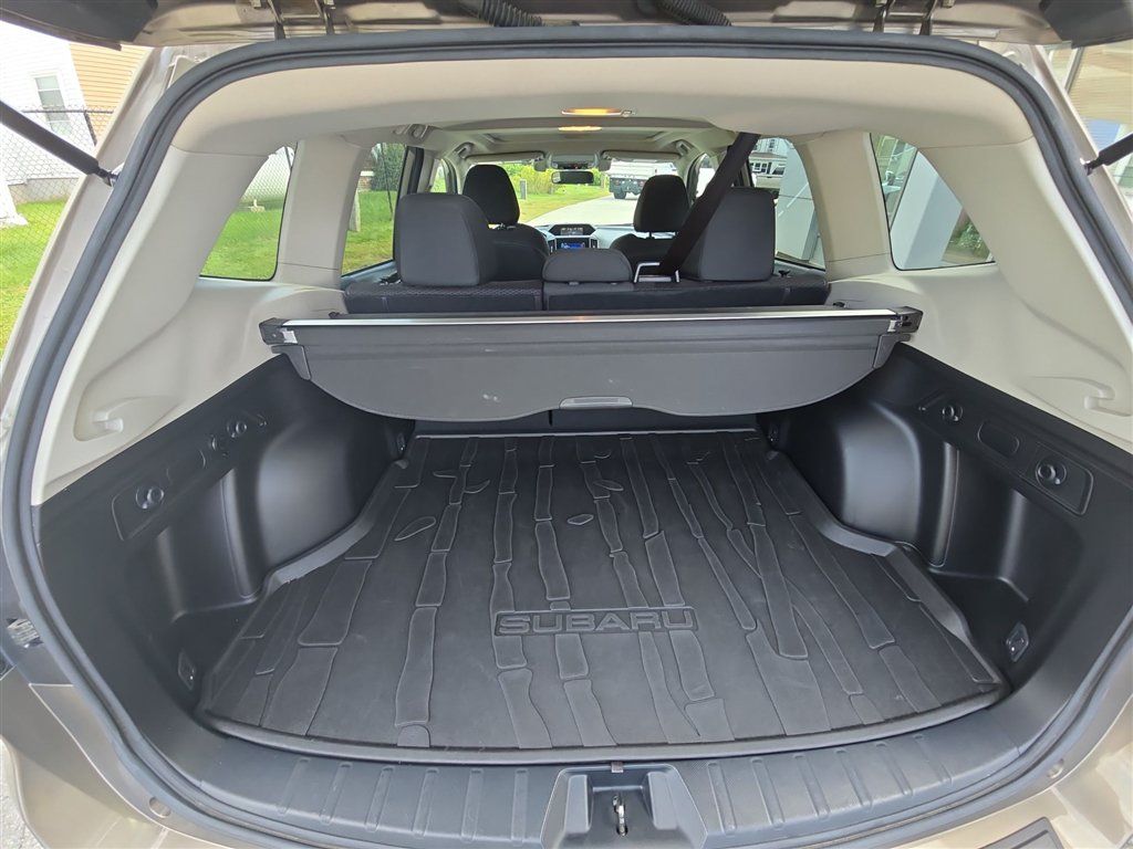 Used 2019 Subaru Forester Premium AWD/4WD image 25