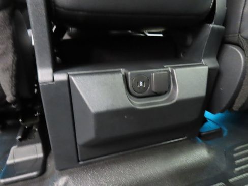 Used 2024 Ford F350 Lariat image 12