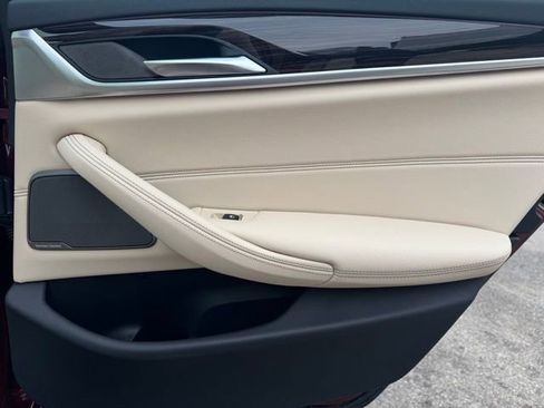 Certified 2023 BMW 530i xDrive w/ Premium Package image 30