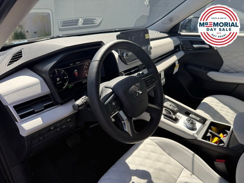 New 2025 Mitsubishi Outlander SEL AWD/4WD image 19
