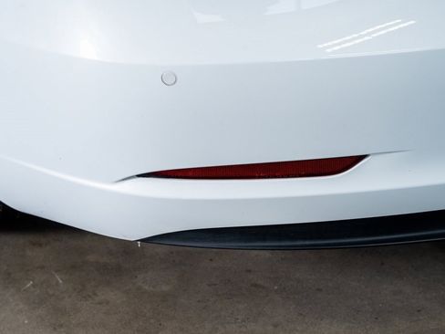 Used 2018 Tesla Model 3 Long Range image 24