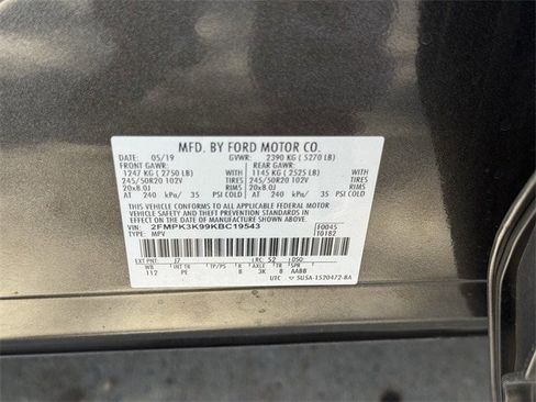 Used 2019 Ford Edge Titanium w/ Equipment Group 301A image 37