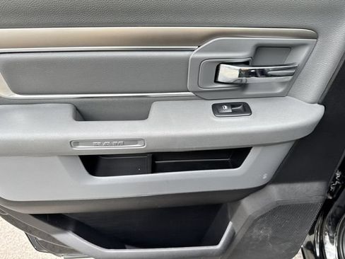 Used 2017 RAM 1500 Big Horn AWD/4WD image 16