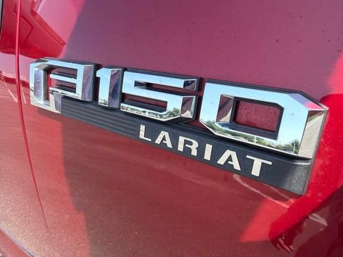 Used 2018 Ford F150 Lariat w/ Equipment Group 502A Luxury AWD/4WD image 5