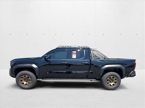 New 2025 Toyota Tacoma 4x4 Double Cab Hybrid image 5