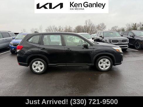 Used 2021 Subaru Forester image 4