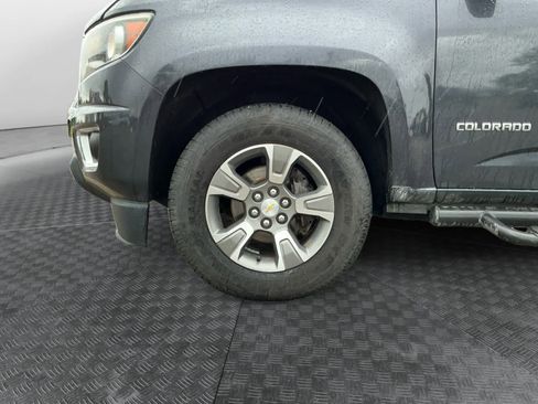 Used 2018 Chevrolet Colorado Z71 AWD/4WD image 14