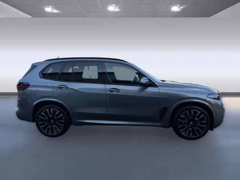 Certified 2024 BMW X5 xDrive50e w/ Executive Package AWD/4WD image 8