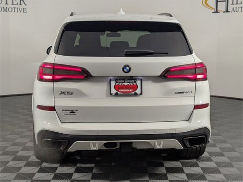 Used 2021 BMW X5 xDrive40i w/ M Sport Package image 6