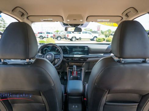 Used 2026 Nissan Kicks SR w/ Cold Weather Package AWD/4WD image 16