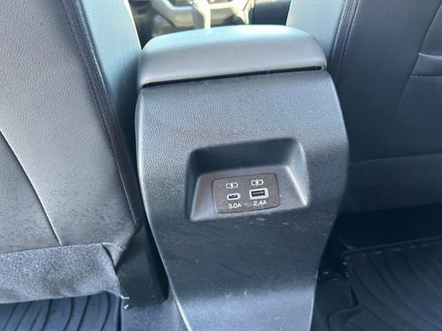 Used 2024 Subaru Crosstrek 2.0i Premium w/ Popular Package #4 image 16