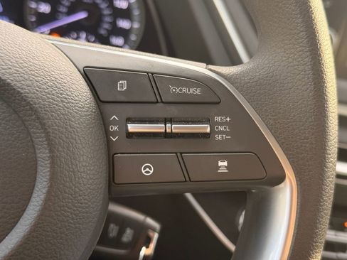 Used 2023 Hyundai Sonata SE image 30