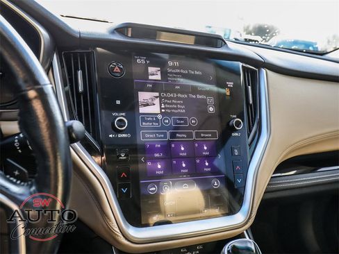 Used 2021 Subaru Outback Limited XT image 31