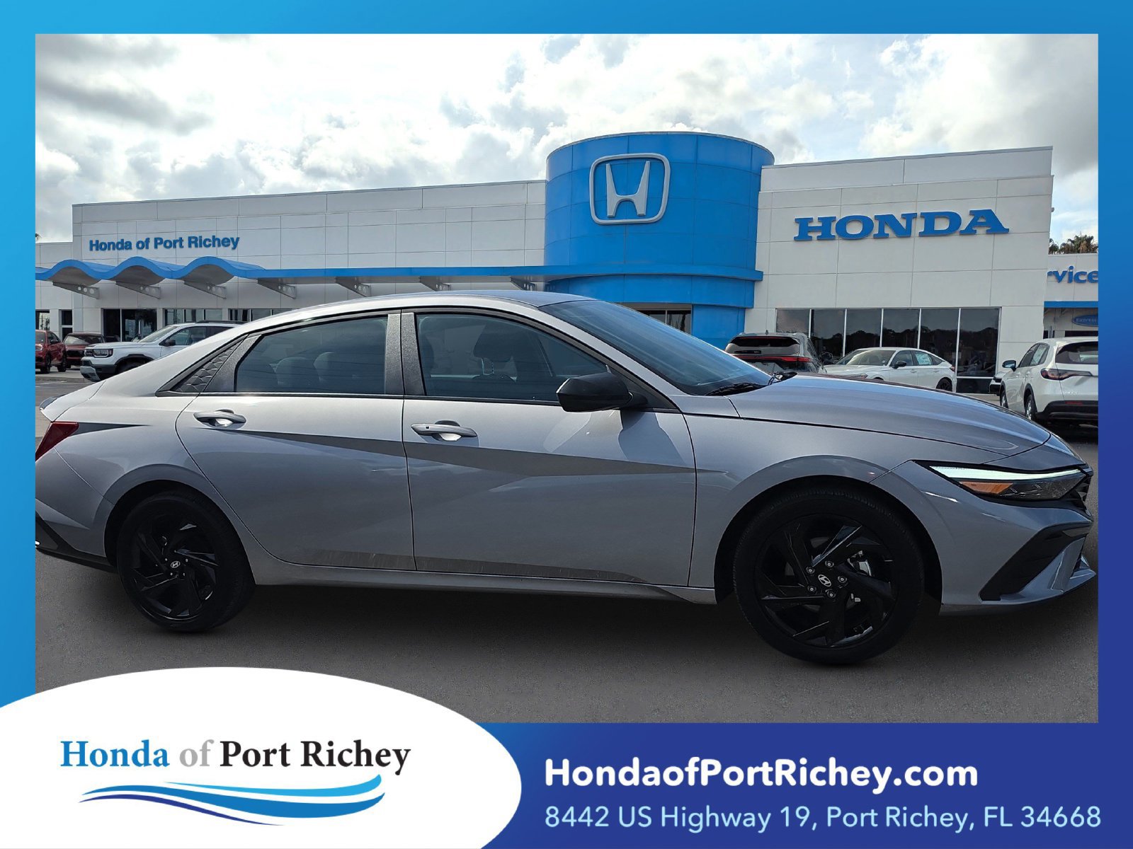 Used 2026 Hyundai Elantra Sport FWD image 1