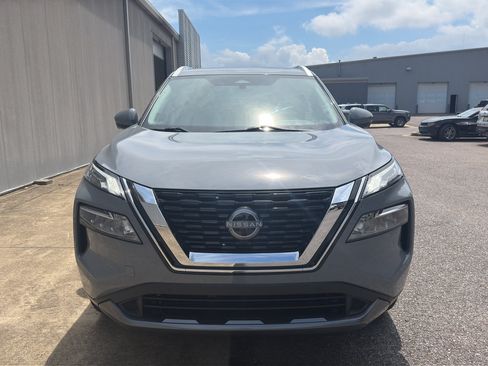 Certified 2023 Nissan Rogue SL w/ SL Premium Package FWD image 8
