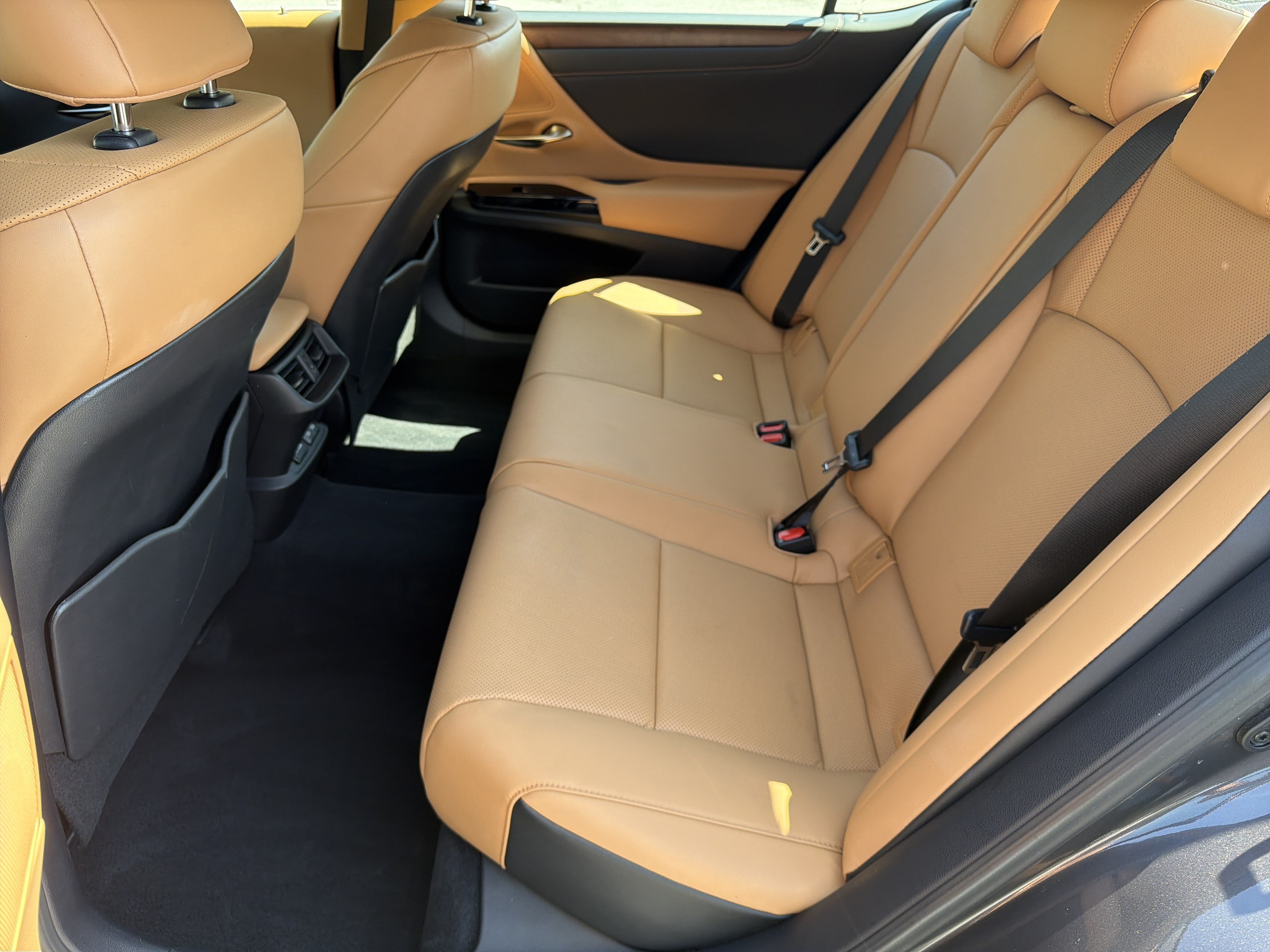 Used 2024 Lexus ES 350 w/ Premium Package FWD image 24