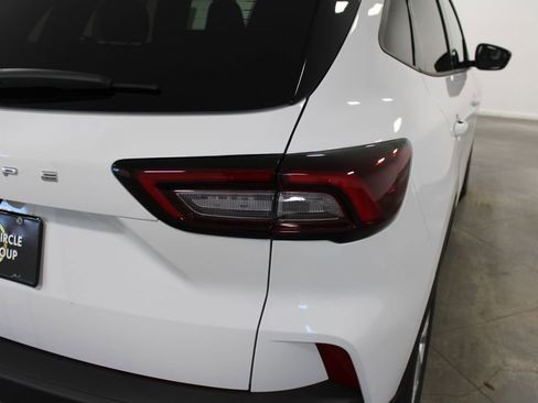 New 2026 Ford Escape Active image 11